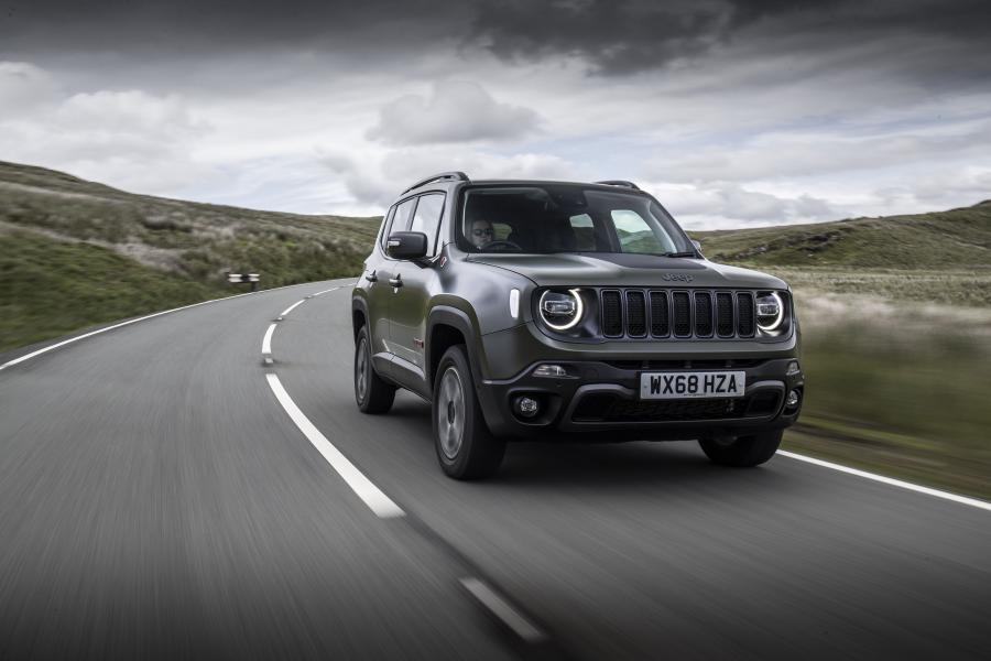  Jeep Renegade Trailhawk (BU) 2018 года  (UK) (фото 23 из 36)